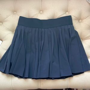 TnaMOVE™ Tennis Pro Micro Skirt XS Navy